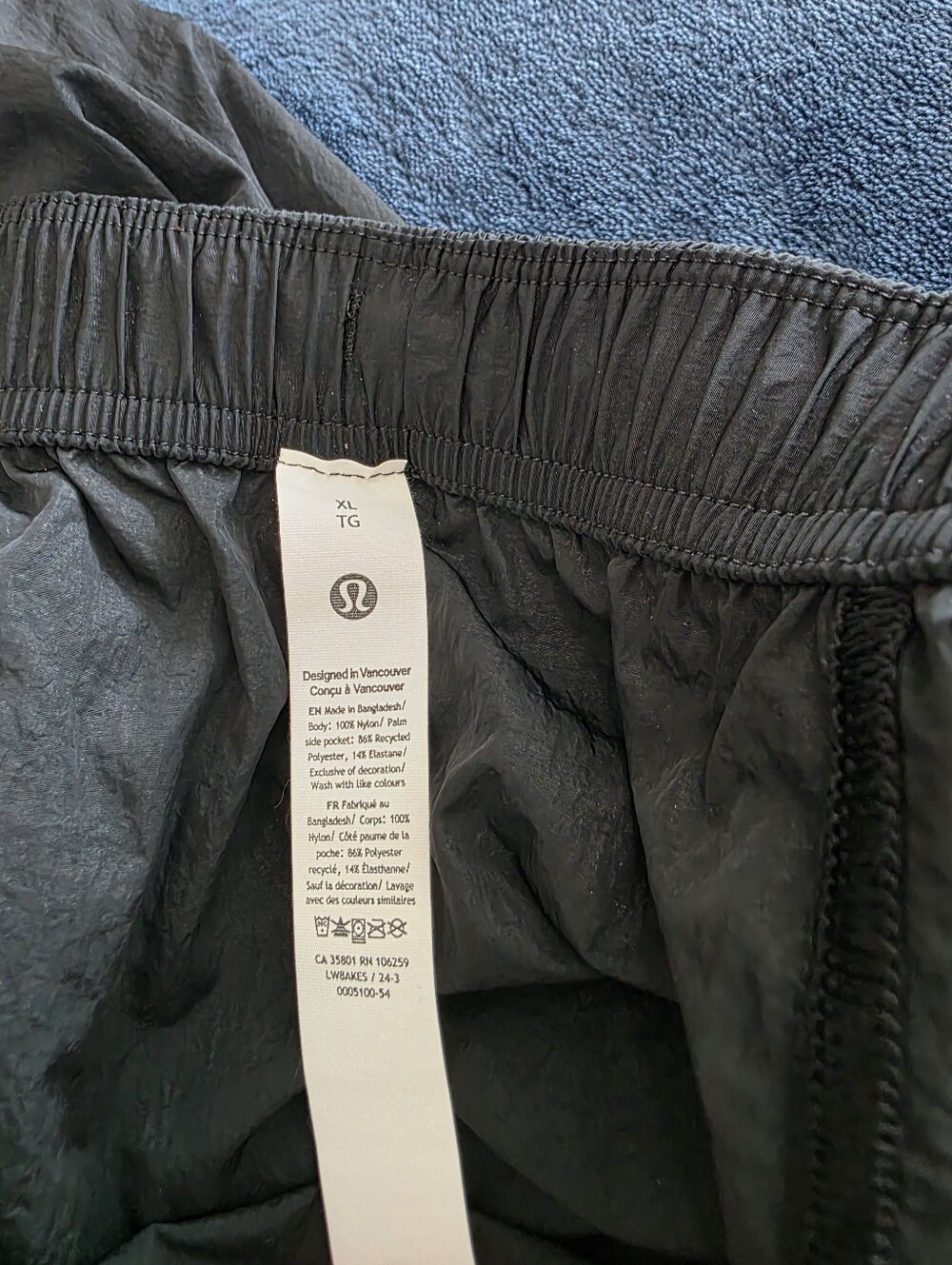 Lululemon Utility Cargo Drawstring Skirt in Black - Picture 9 of 9